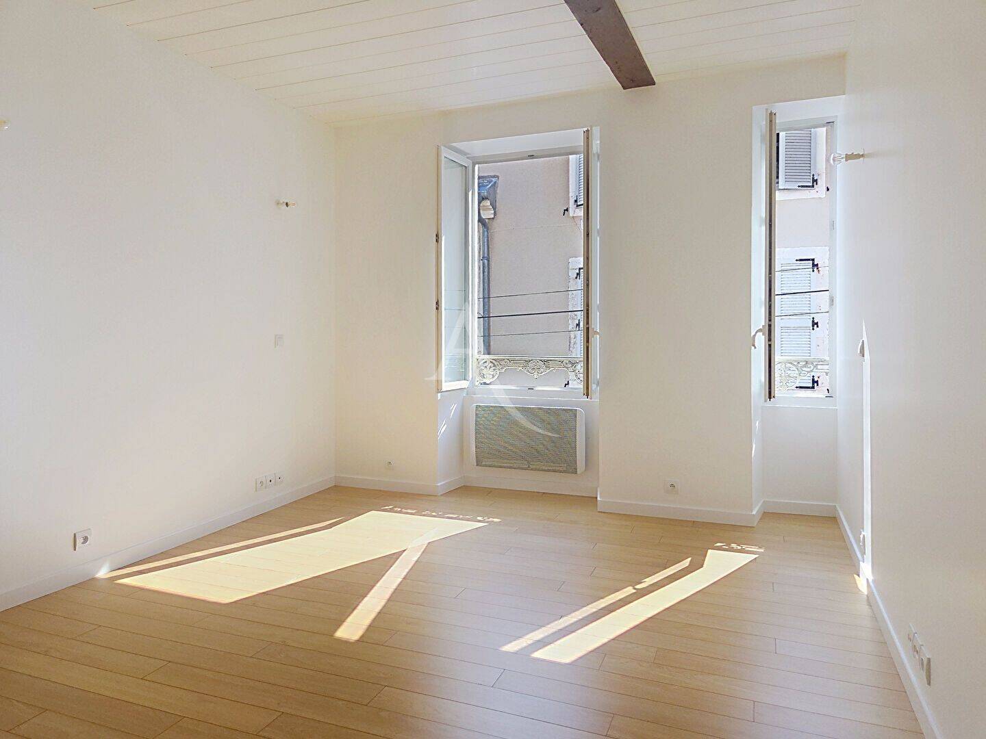 Appartement 1 pièce 23 m² · à Pau · 23,4 m² · 92 200 €