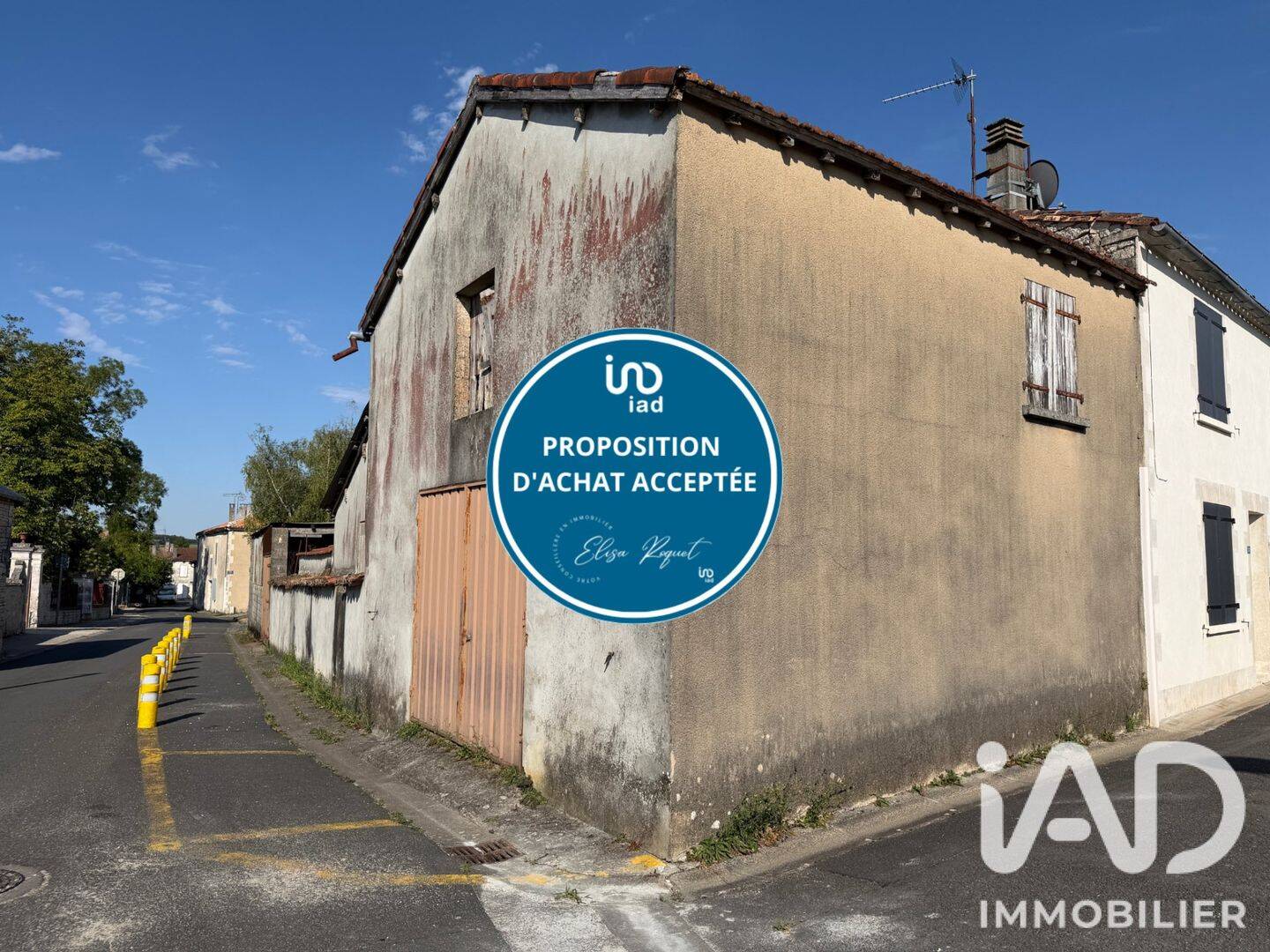Maison 2 pièces 114 m² · à Rouillac · 114 m² · 34 000 €