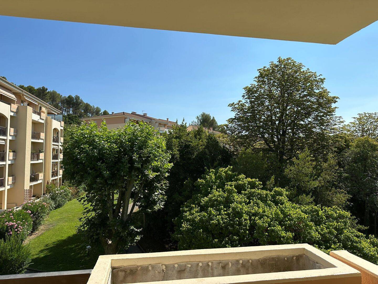 Appartement 2 pièces 35 m² · à Aix-en-Provence · 35,3 m² · 775 €