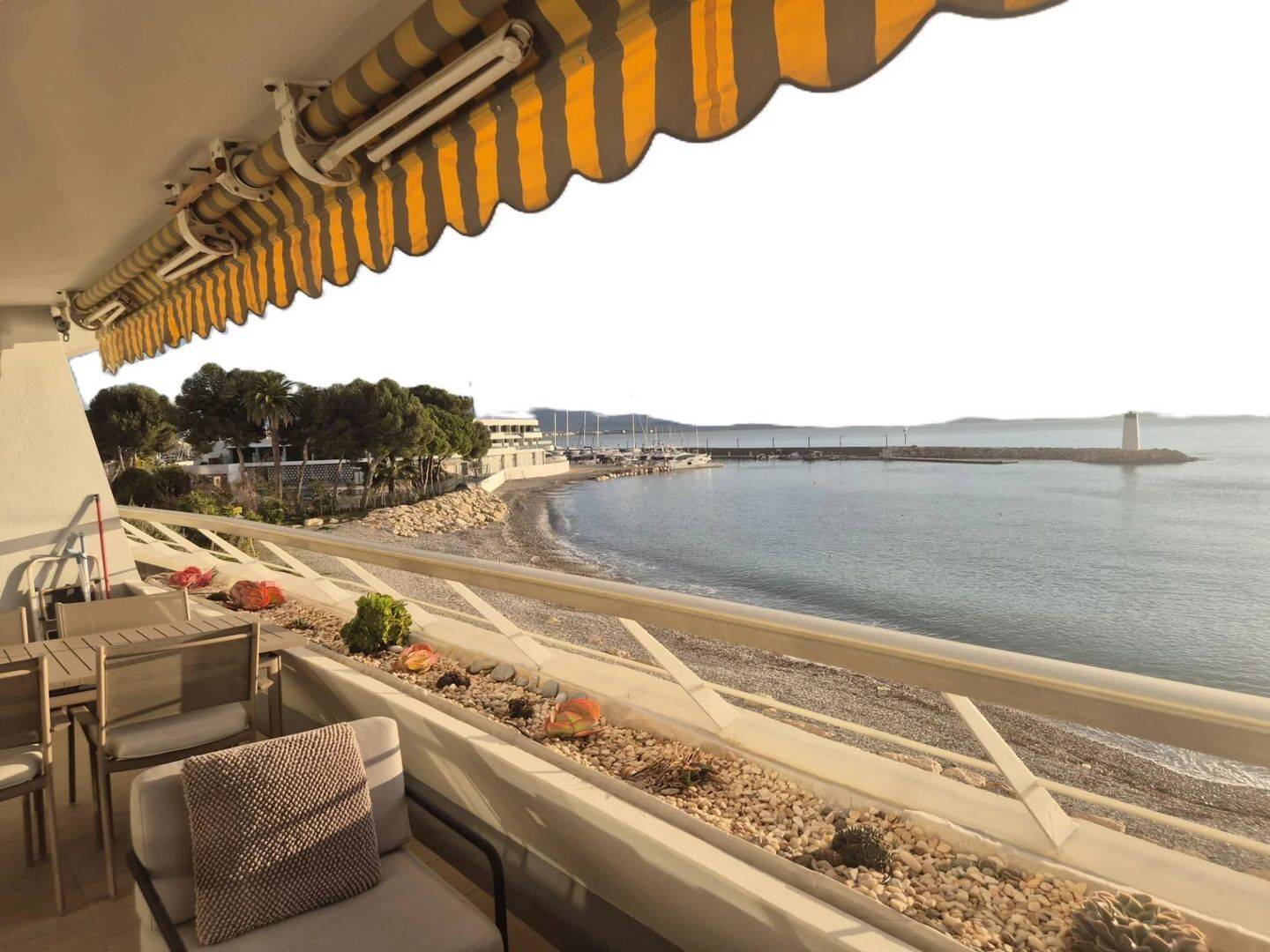 Appartement 3 pièces 54 m² · à Villeneuve-Loubet · 54,2 m² · 552 000 €