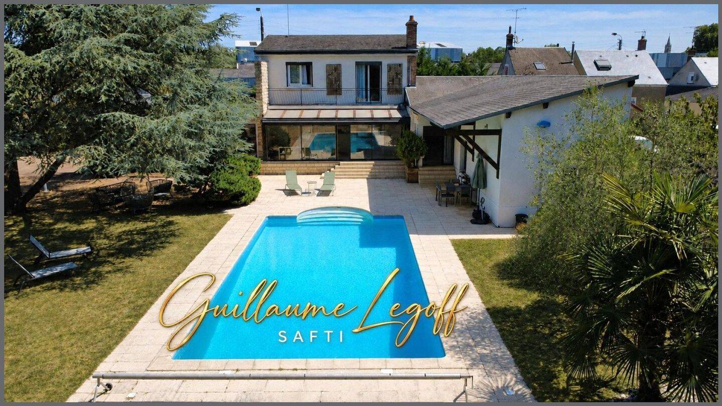 Maison 7 pièces 255 m² · à Saint-Florent-sur-Cher · 255 m² · 299 900 €