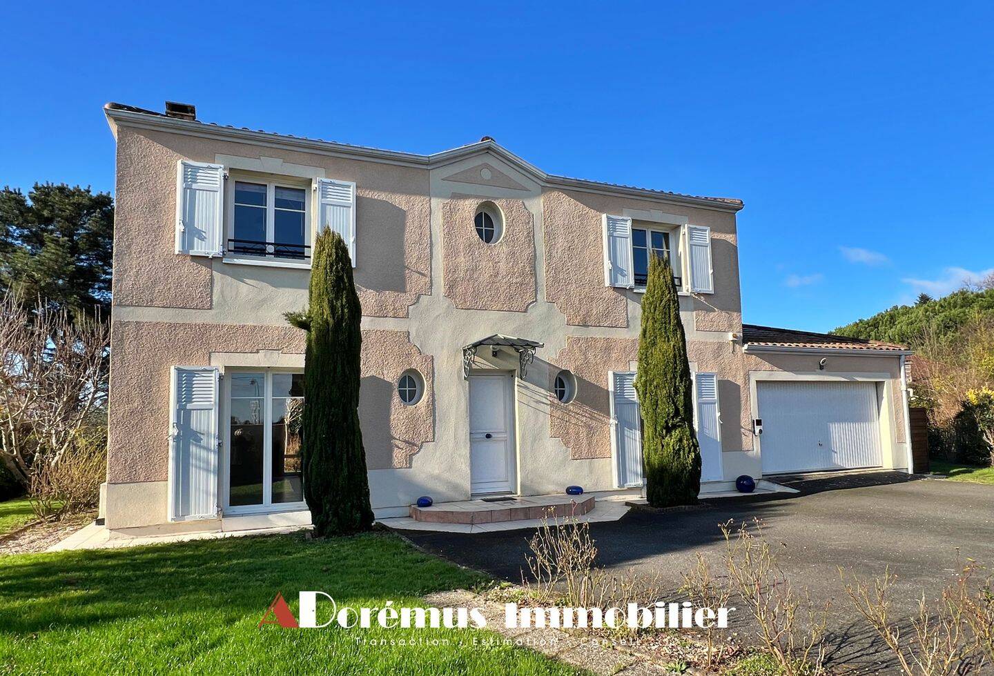 Maison 6 pièces 153 m² · à Carignan-de-Bordeaux · 153 m² · 450 000 €