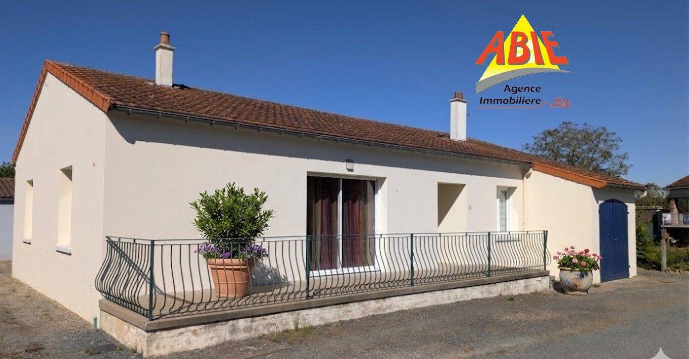 Maison 7 pièces 125 m² · à Maillé · 125 m² · 172 000 €