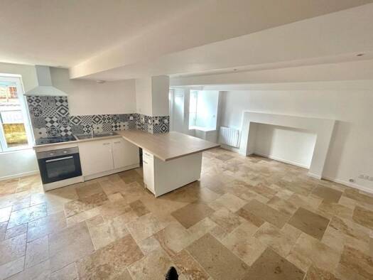 Maison de ville à louer 650 € 2 pièces 1 chambre 69,5 m² Sarliac-sur-l'Isle 24420