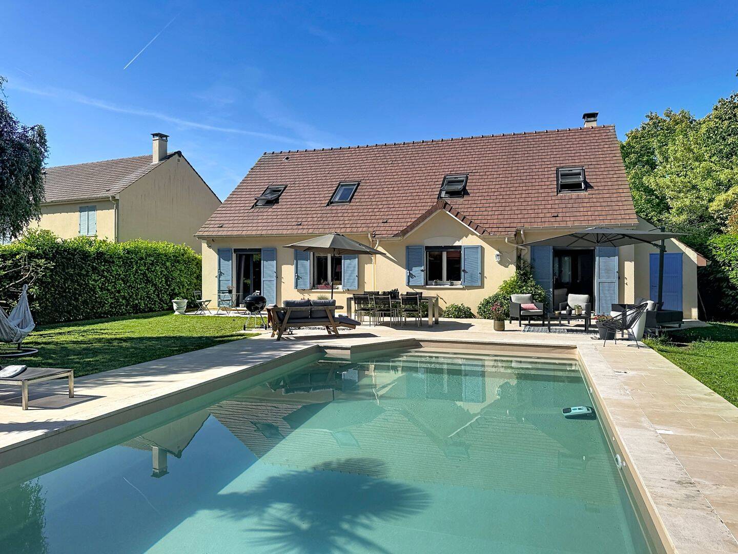 Maison 7 pièces 157 m² · à Étiolles · 157 m² · 721 000 €