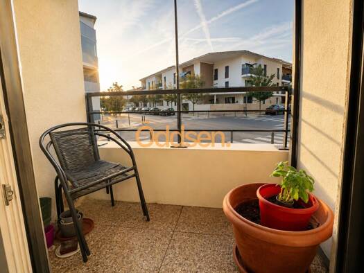 Appartement à vendre - Première occupation 275 000 € 3 pièces 2 chambres 60 m² RDC/3 Carriere-Bois Rochefort Cormeilles-en-Parisis 95240