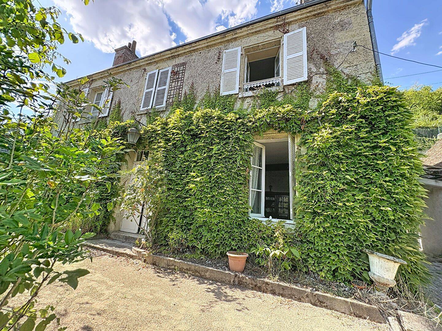 Maison 4 pièces 128 m² · à Nazelles-Négron · 128 m² · 255 000 €
