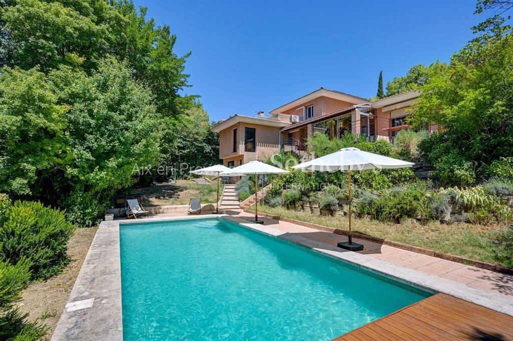 Maison 10 pièces 350 m² · à Aix-en-Provence · 350 m² · 2 495 000 €