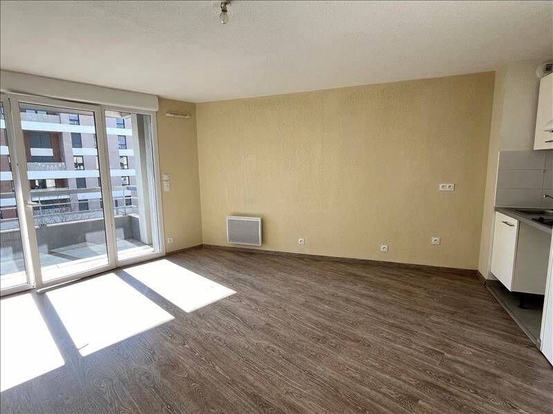 Appartement 1 pièce 28 m² · à Toulouse · 27,6 m² · 517 €