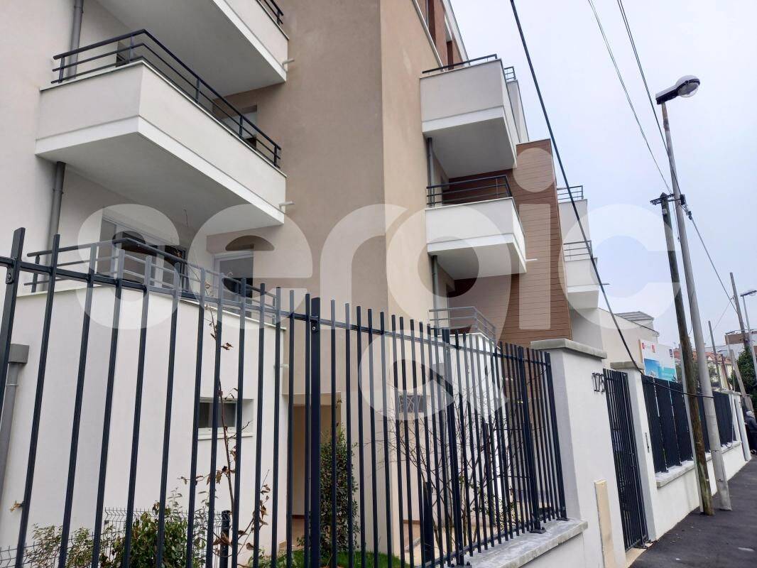 Appartement 1 pièce 35 m² · à Noisy-le-Sec · 35 m² · 720 €