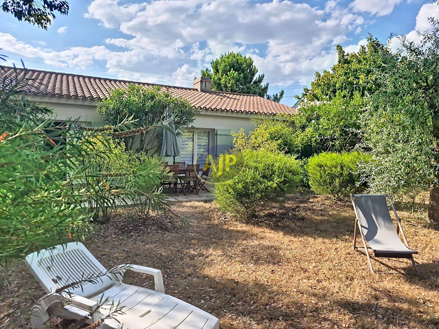 Maison 3 pièces 92 m² · à Les Moutiers-en-Retz · 91,7 m² · 900 €/mois
