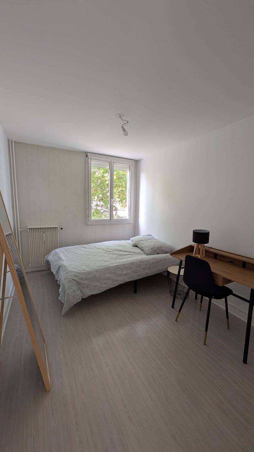 Appartement 1 pièce 15 m² · à Besançon · 15 m² · 405 €