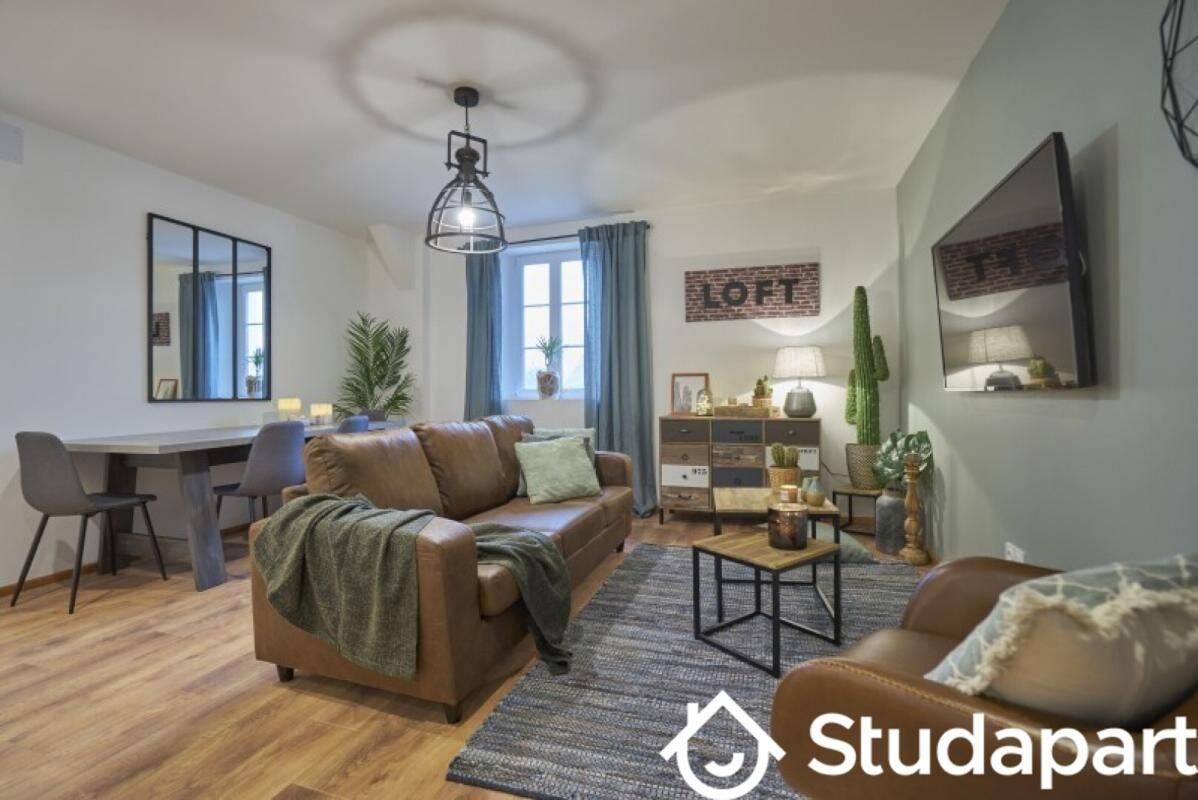 1 pièce 12 m² · à Reims · 12 m² · 490 €/mois