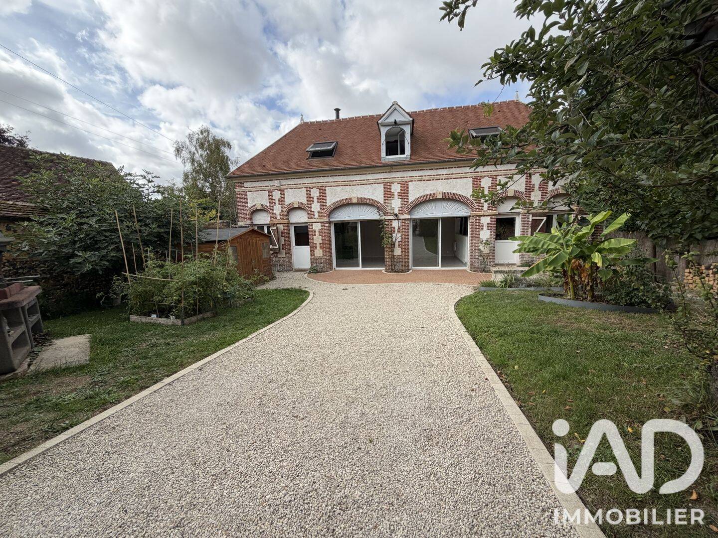 Maison 5 pièces 100 m² · à Talmontiers · 100 m² · 1 050 €/mois