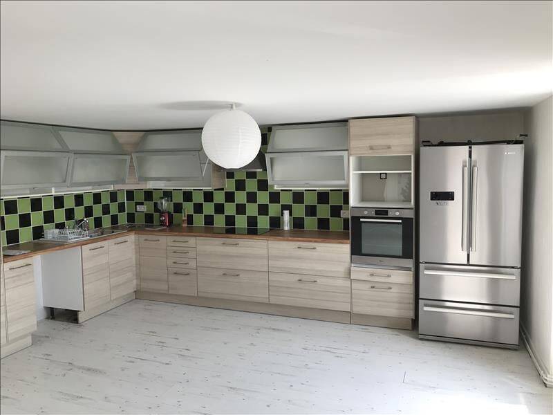 Appartement 5 pièces 135 m² · à Douarnenez · 135 m² · 750 €/mois