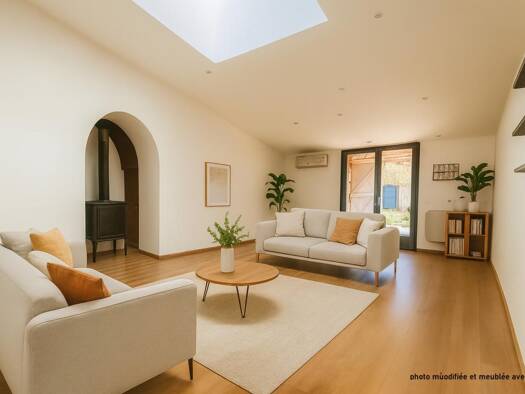 Maison à vendre 289 000 € 9 pièces 5 chambres 250 m² 12 940 m² de terrain La Ville-Dieu-du-Temple 82290