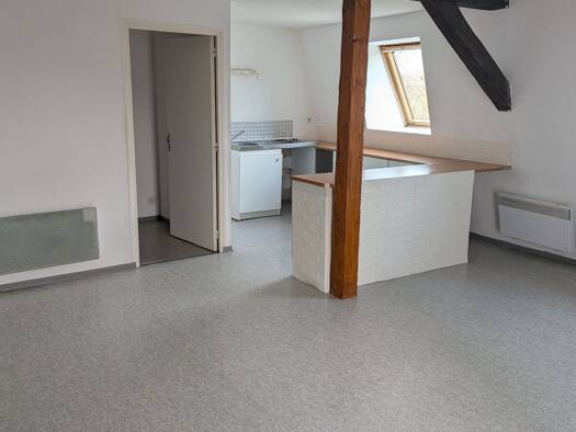 Appartement à louer 510 € 2 pièces 1 chambre 53 m² Étage 1/2 Haussy 59294