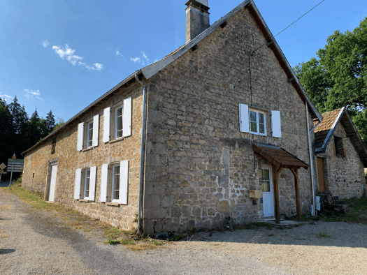Maison à vendre 130 800 € 1 pièce 3 chambres 86 m² 8 902 m² de terrain Nedde 87120