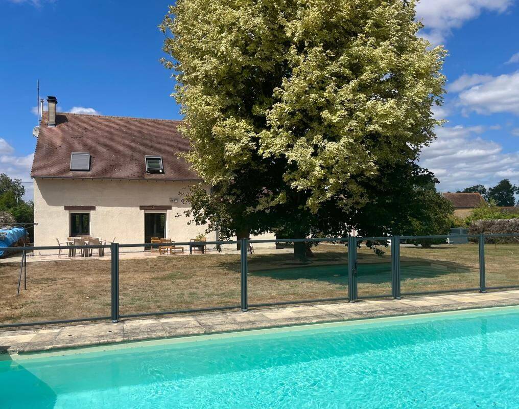 Maison 6 pièces 106 m² · à Mézidon Vallée d'Auge · 106 m² · 278 000 €