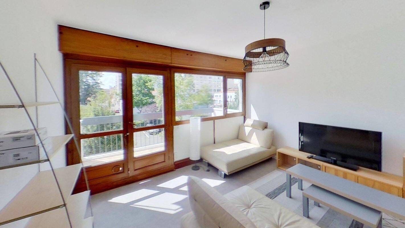 Appartement 4 pièces 70 m² · à Villeurbanne · 70 m² · 1 200 €