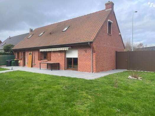 Maison à vendre 296 000 € 4 pièces 3 chambres 120 m² 524 m² de terrain Hazebrouck 59190