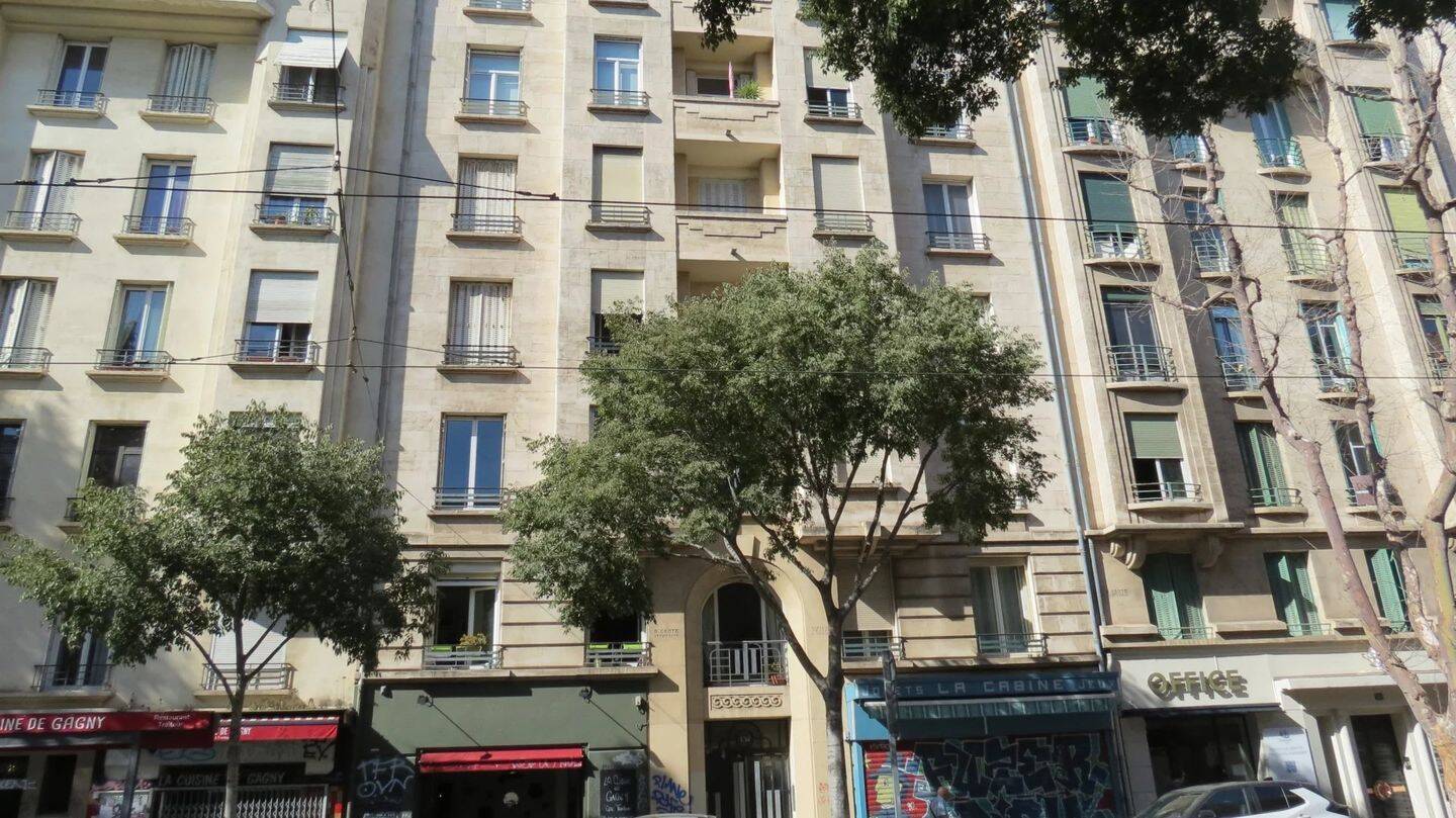 Appartement 3 pièces 77 m² · à Marseille 5ème Arrondissement · 77,4 m² · 273 000 €