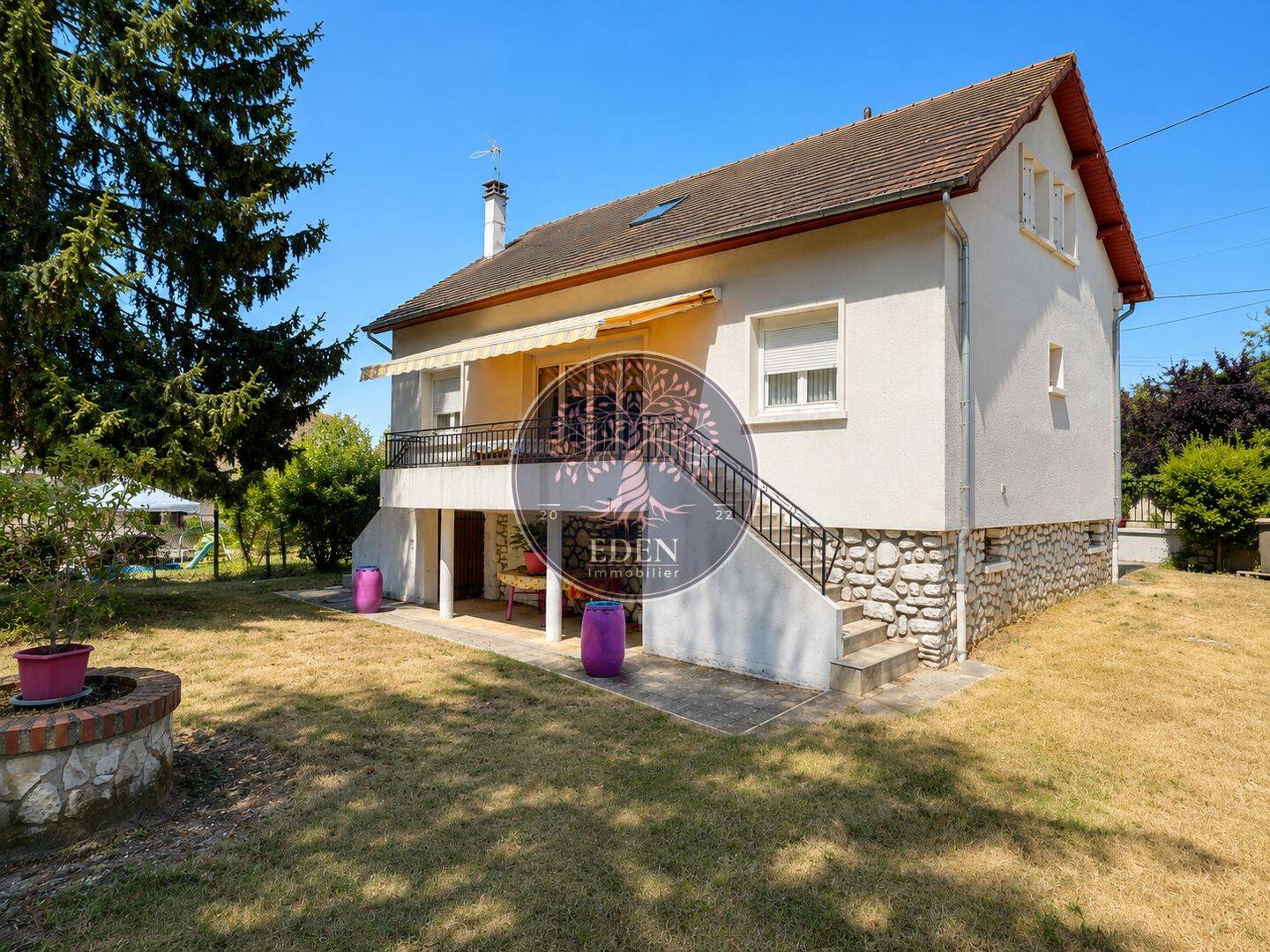 Maison 7 pièces 142 m² · à Saint-Rémy-sur-Avre · 142 m² · 221 000 €