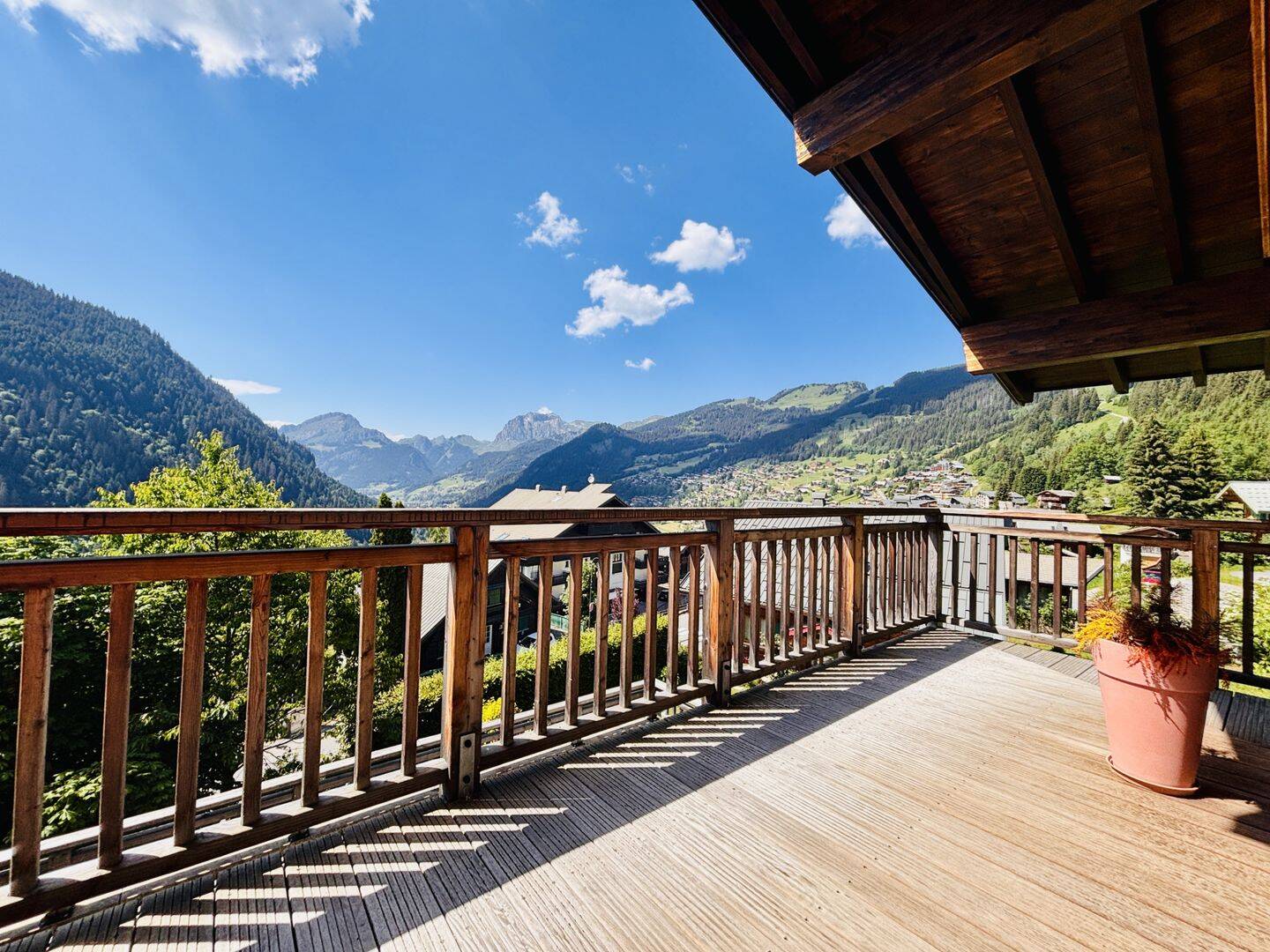 Appartement 4 pièces 112 m² · à Châtel · 111,8 m² · 820 000 €