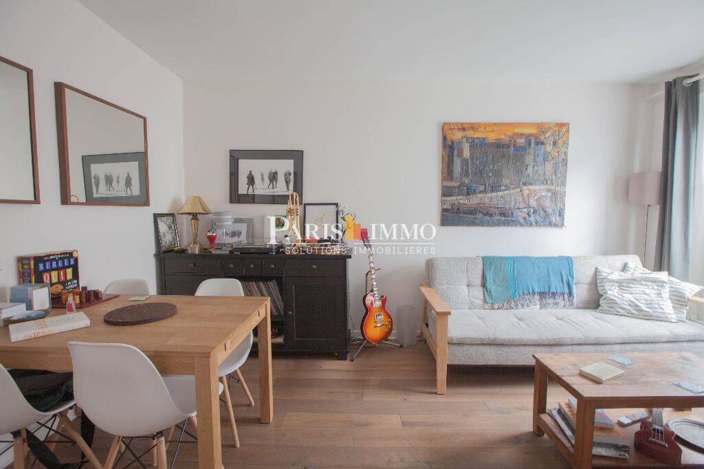 Appartement 2 pièces 59 m² · à Paris 18ème Arrondissement · 59 m² · 1 565 €