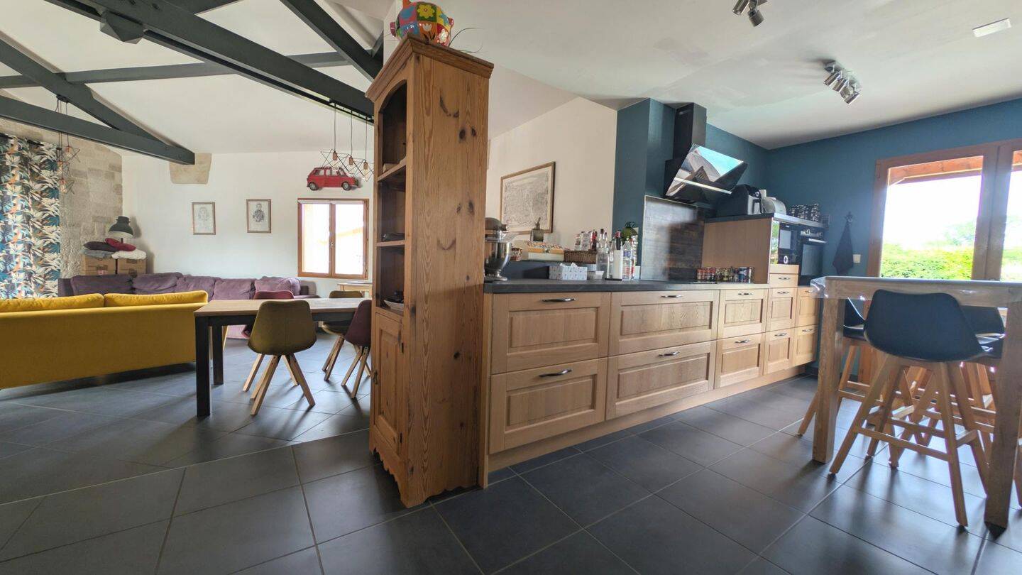 Maison 5 pièces 140 m² · à Saint-Denis-lès-Bourg · 140 m² · 399 000 €