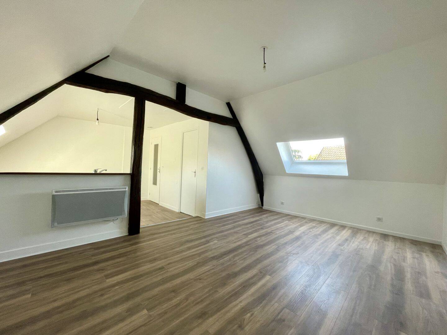 Appartement 1 pièce 31 m² · à Senlis · 31 m² · 660 €