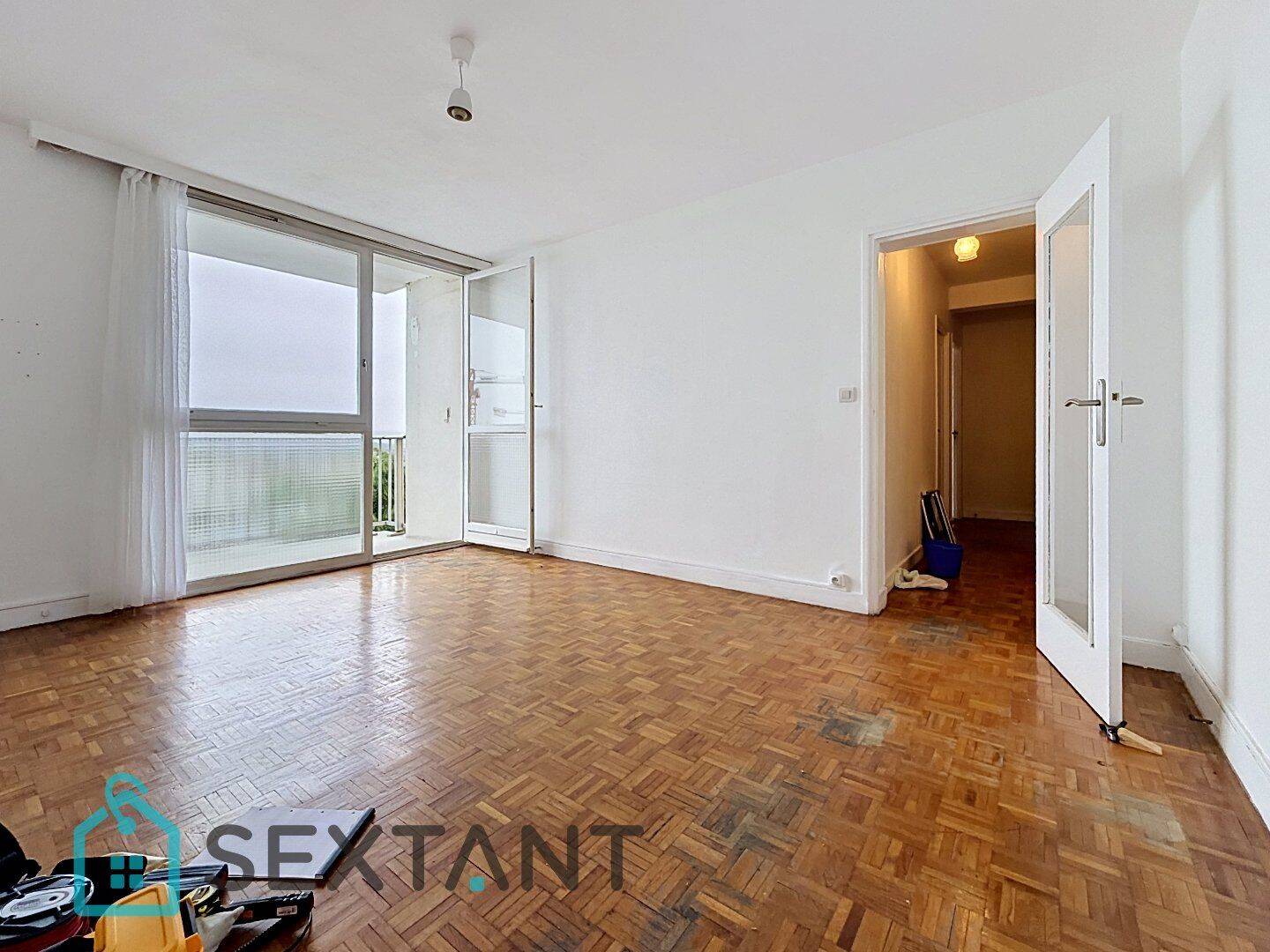 Appartement 3 pièces 61 m² · à Saint-Étienne-du-Rouvray · 61 m² · 64 800 €