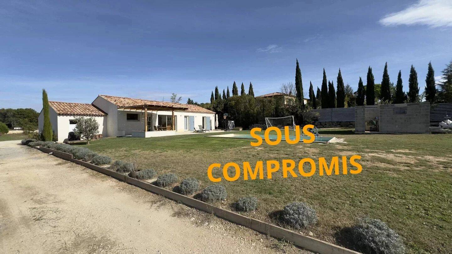 Maison 5 pièces 115 m² · à Saint-Cannat · 114,5 m² · 669 900 €