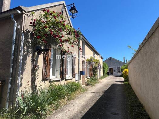 Maison à vendre 135 000 € 4 pièces 2 chambres 71 m² 450 m² de terrain Ligny-le-Châtel 89144