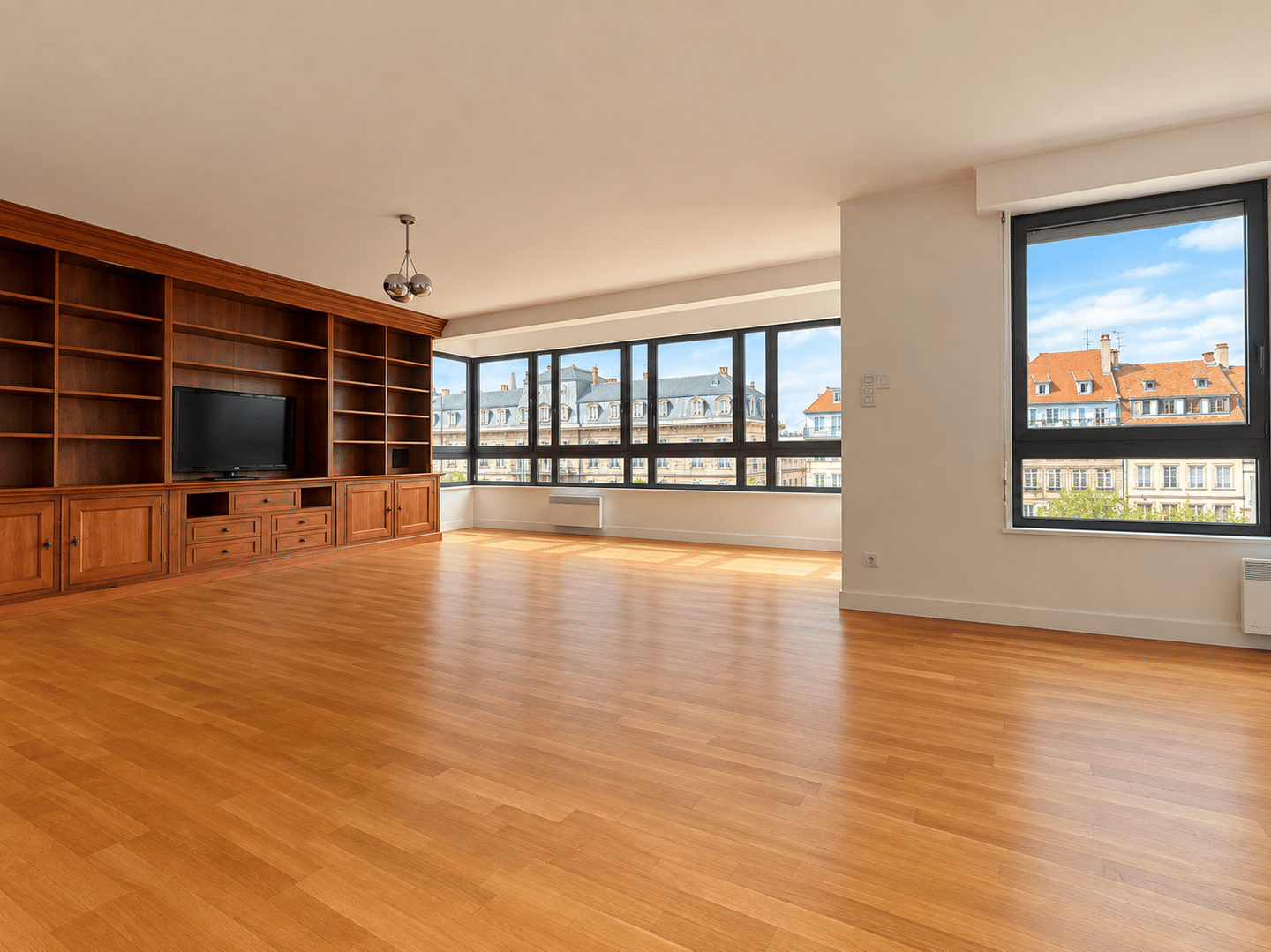 Appartement 6 pièces 190 m² · à Strasbourg · 190 m² · 4 025 €/mois