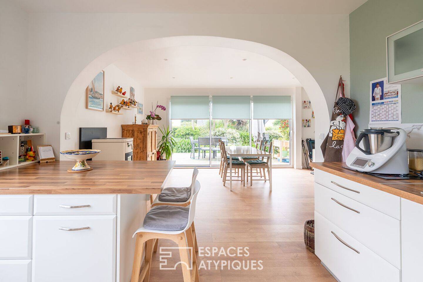 Maison 11 pièces 307 m² · à Santec · 307 m² · 660 000 €