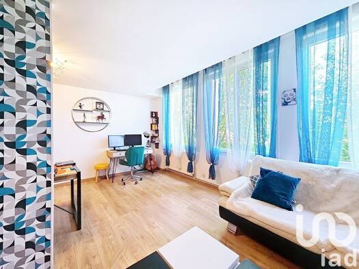 Appartement à vendre 114 900 € 4 pièces 2 chambres 77 m² RDC Montcy-Notre-Dame 08090