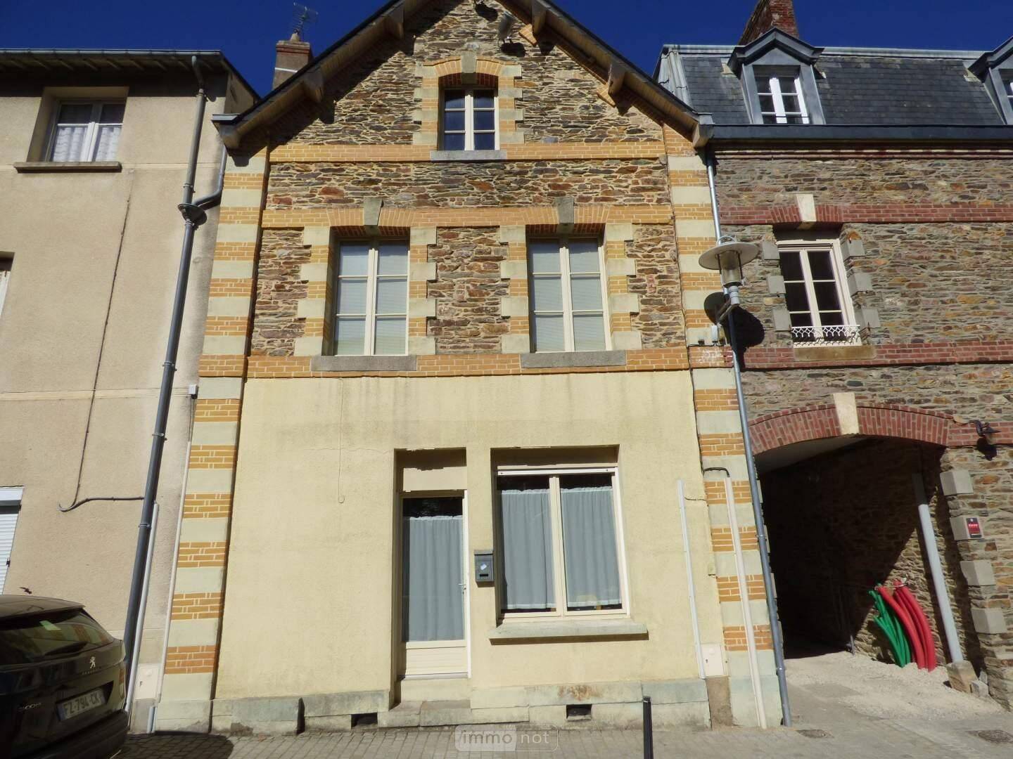 Maison 3 pièces 85 m² · à Bain-de-Bretagne · 85 m² · 121 000 €