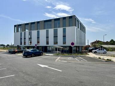 Espace bureau à vendre 183 600 € 108 m² de bureaux divisible de 108 m² à 108 m² Perpignan 66000