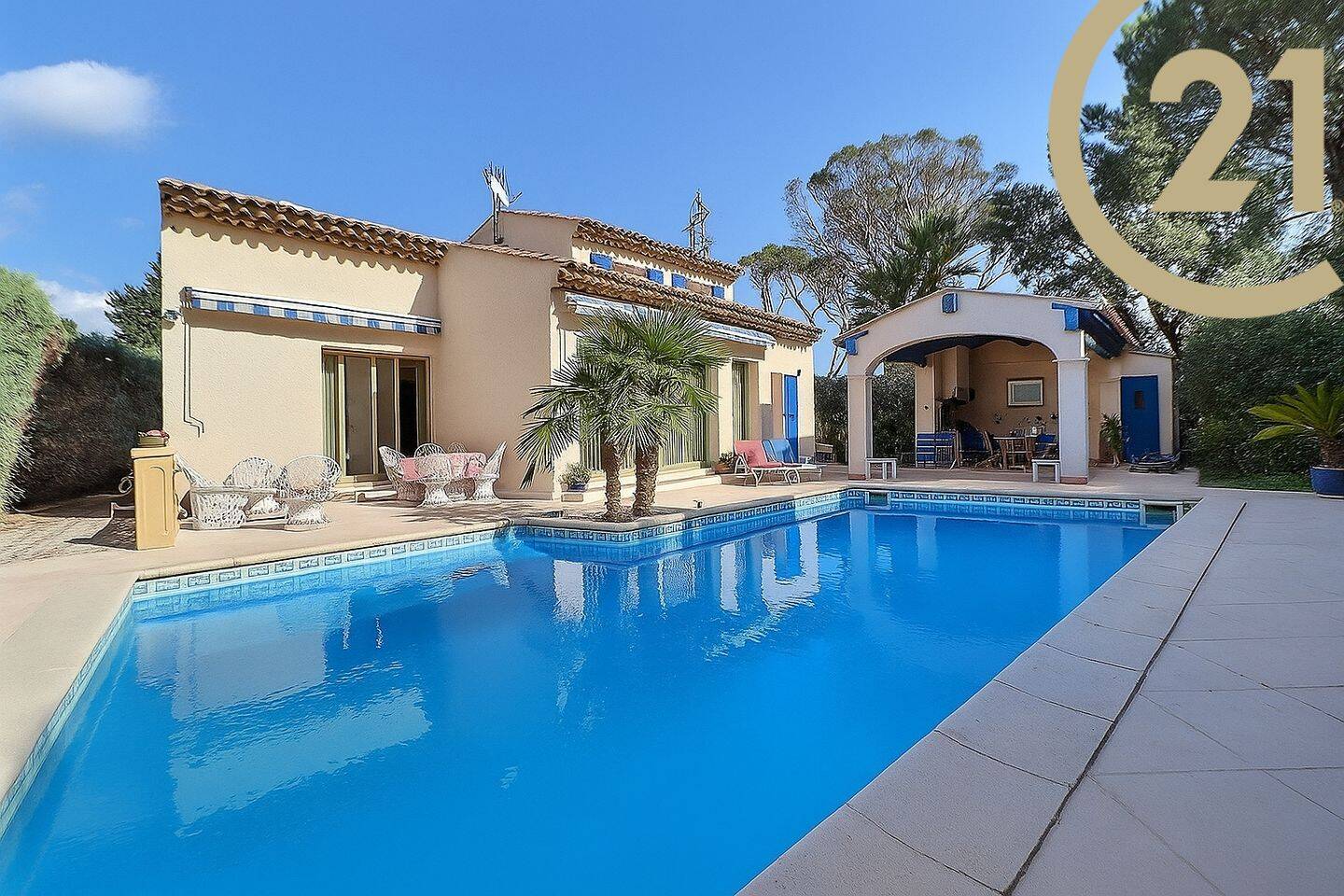 Maison 6 pièces 159 m² · à Saint-Raphaël · 159,4 m² · 790 000 €