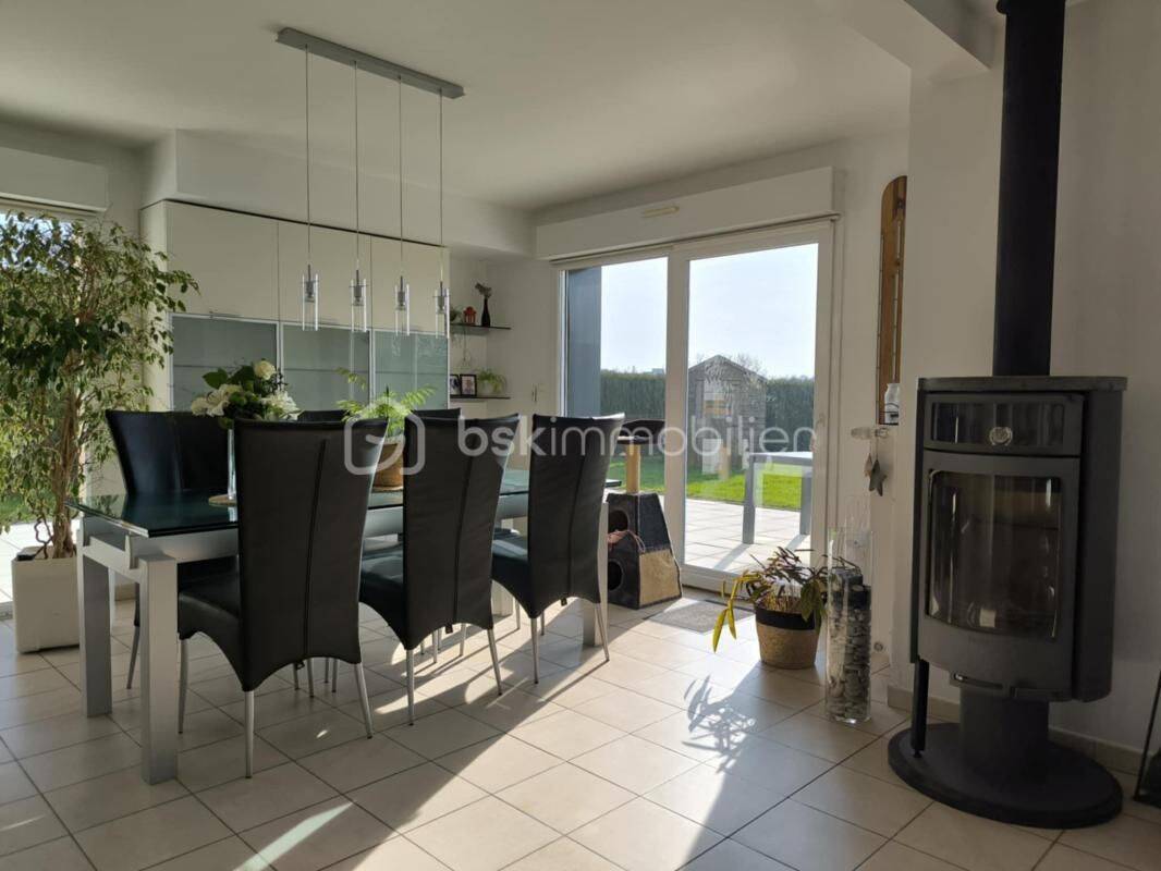 Maison 6 pièces 138 m² · à La Capelle-lès-Boulogne · 138 m² · 463 000 €