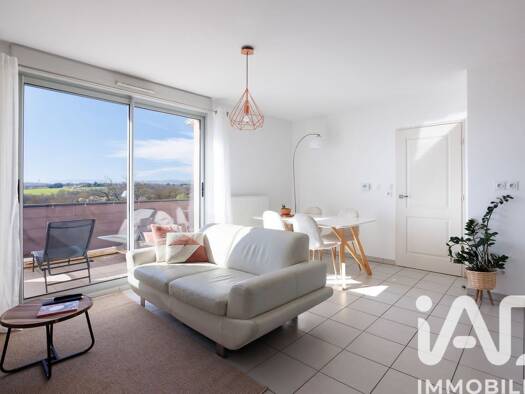 Appartement à vendre 226 000 € 2 pièces 1 chambre 45 m² Étage 1/1 Ouest Craponne 69290