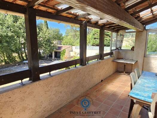 Maison à vendre 387 450 € 6 pièces 5 chambres 159,5 m² 1 178 m² de terrain Garéoult 83136