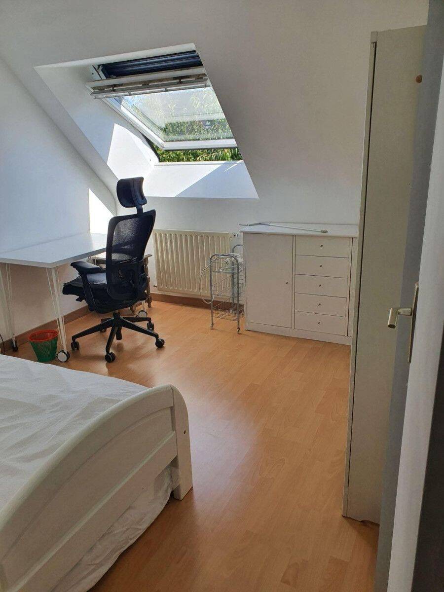 Appartement 1 pièce 12 m² · à Bruz · 12 m² · 330 €