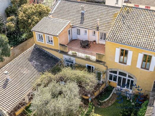 Maison à vendre 450 000 € 7 pièces 5 chambres 252 m² 604 m² de terrain Beauvoisin 30640