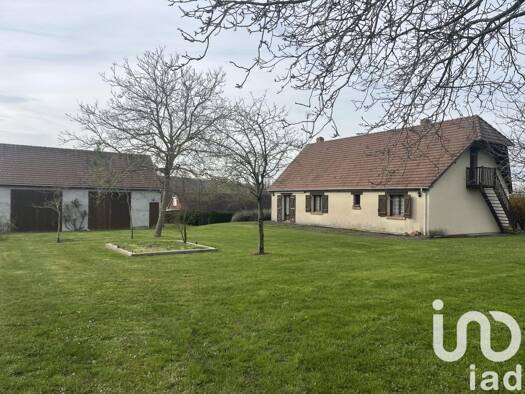 Maison de plain-pied à vendre 228 000 € 4 pièces 3 chambres 104 m² 3 000 m² de terrain Neuf-Marché 76220