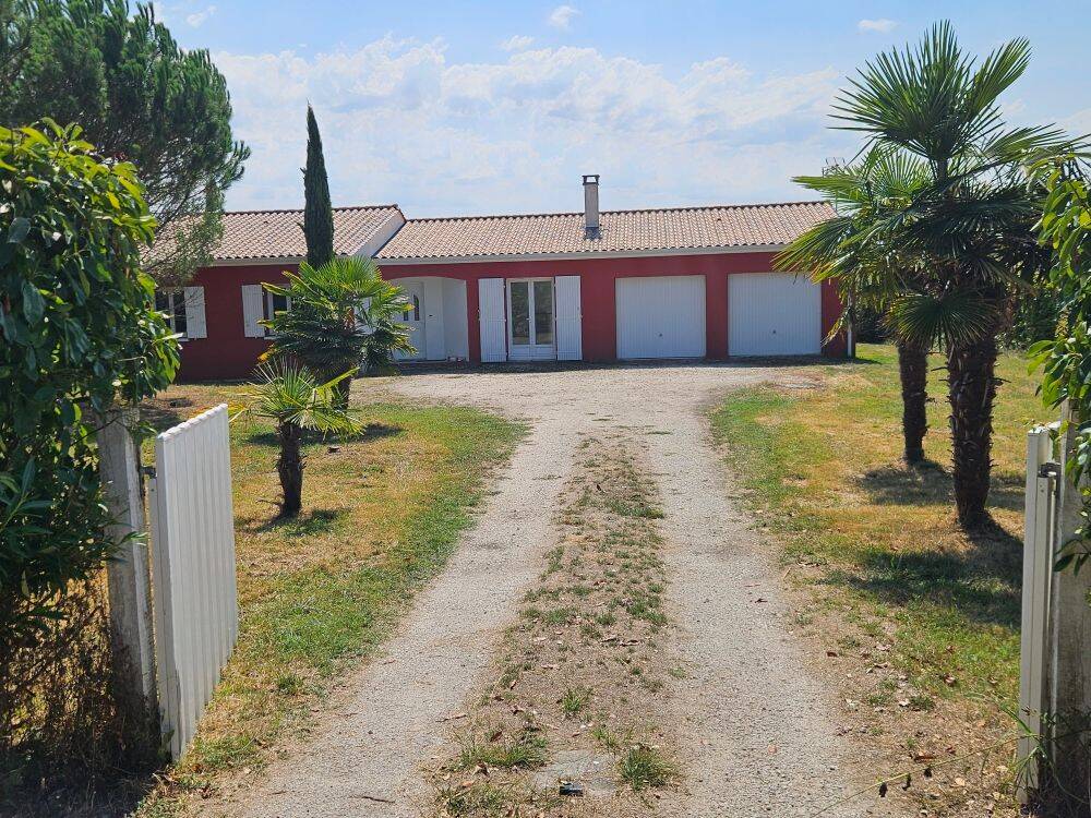 Maison 5 pièces 120 m² · à Montendre · 120 m² · 246 000 €