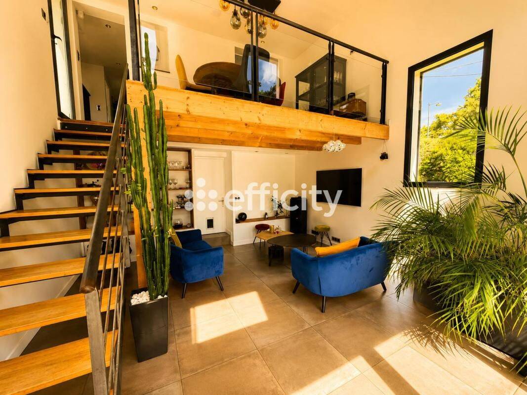 Maison 5 pièces 160 m² · à Rennes · 160 m² · 675 000 €