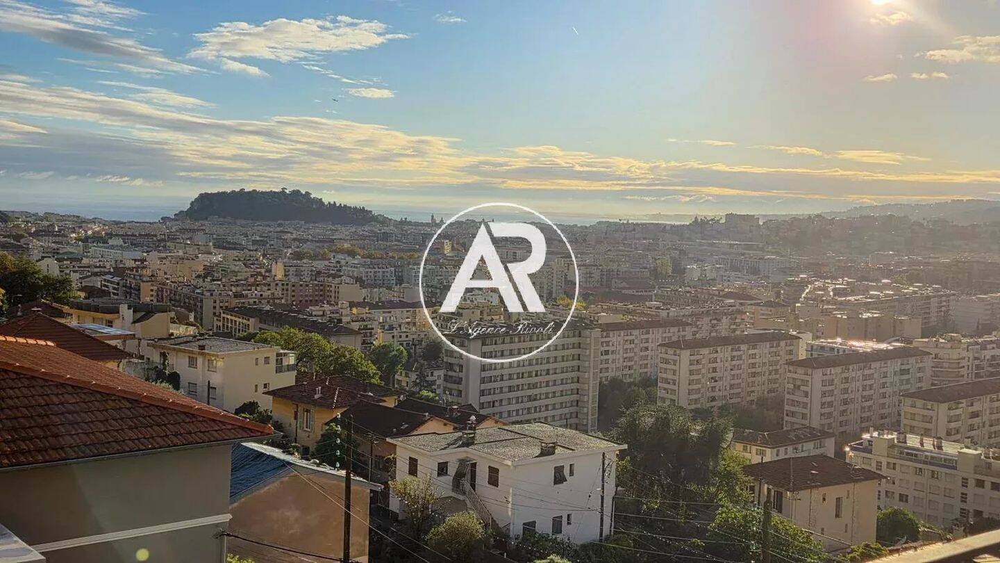 Appartement 2 pièces 70 m² · à Nice · 70 m² · 299 000 €