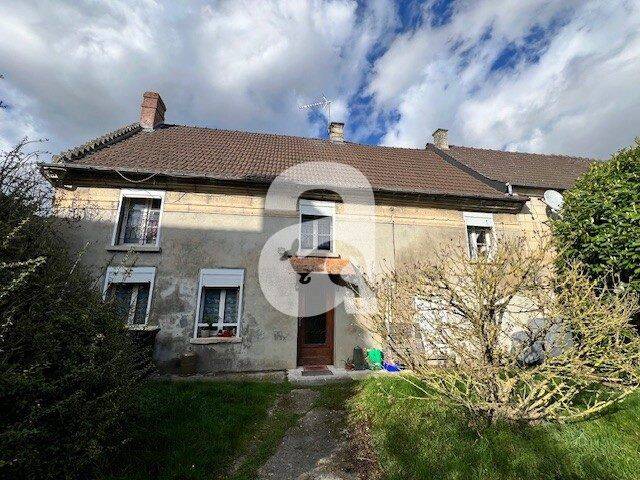 Maison 9 pièces 145 m² · à Soissons · 145 m² · 150 000 €